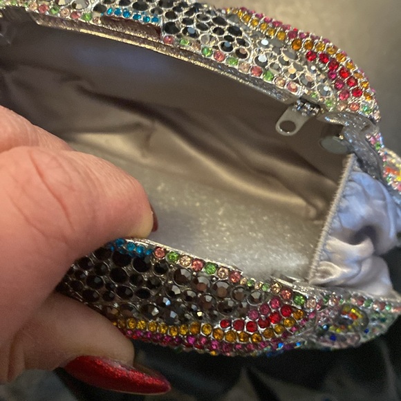 Bejeweled Owl Fancy Dinner Bag - Multi Colored Gemstone Owls Face - New Silk Box - Picture 7 of 12